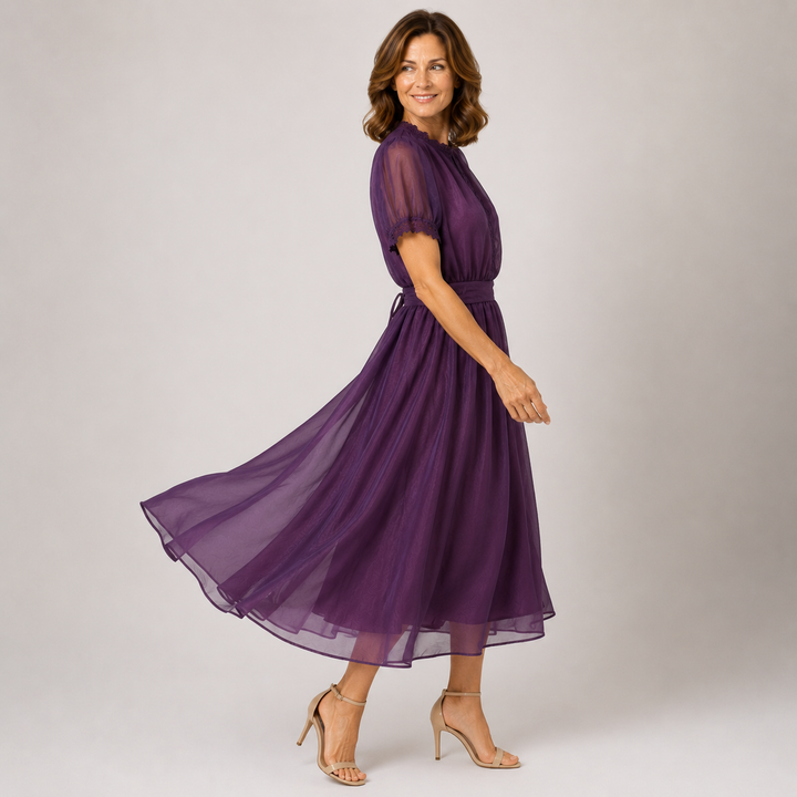 LL™ | Flavia Maxi Dress with Keyhole Neckline & Lace Trim