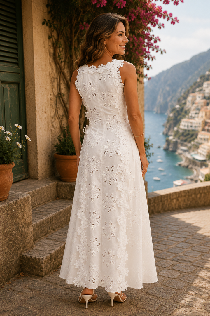 LL™ | Della Elegant Embroidered Maxi Dress