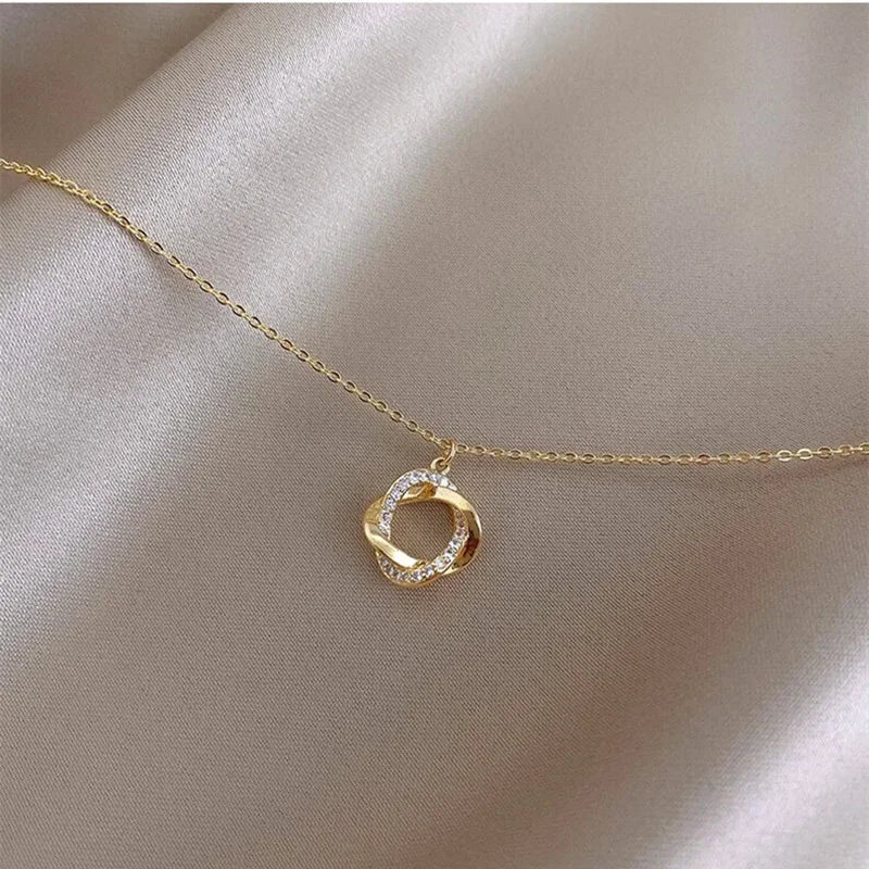 LYRA – TIMELESS NECKLACE
