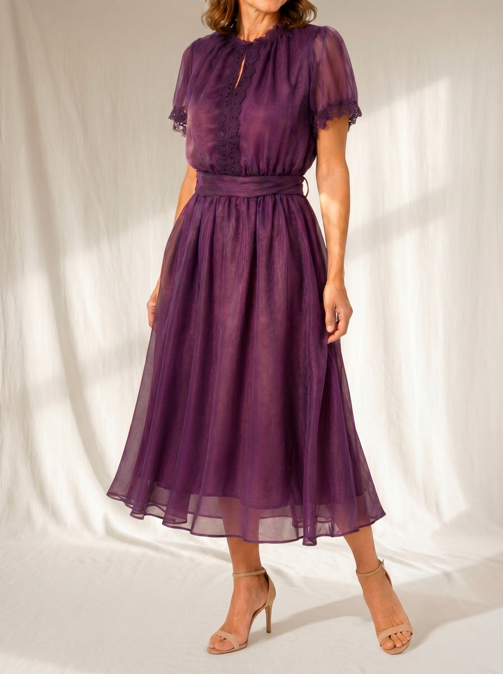 LL™ | Flavia Maxi Dress with Keyhole Neckline & Lace Trim