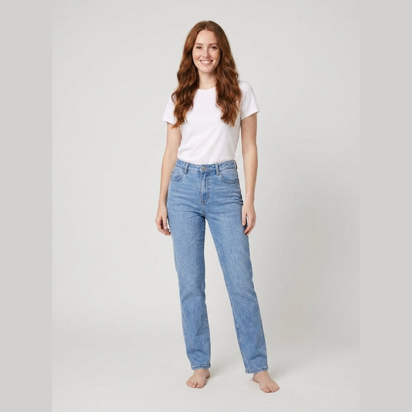 Apollo straight-leg denim light wash on model