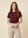 Elise everyday cotton tee maroon on model