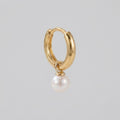 Oralie | Small vintage earrings with a subtle shimmer
