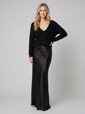 Satin Elegance set black on blonde model